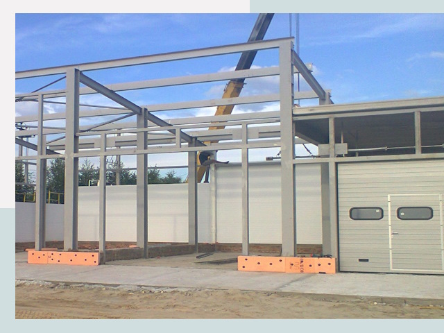 Строительство автосервисов от СтальСтрой-Грз по цене 616 руб.