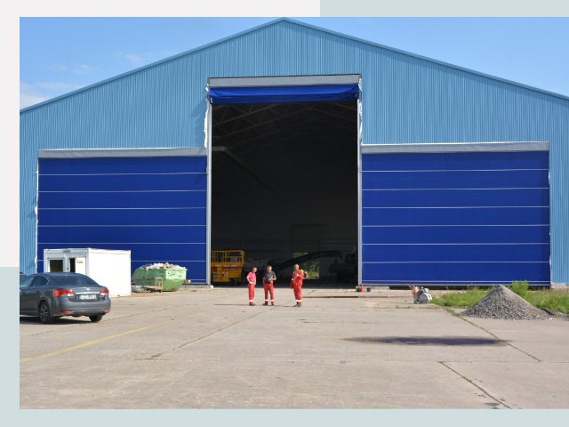 Ангарные ворота в Грозный от СтальСтрой-Грз по цене 616 руб.